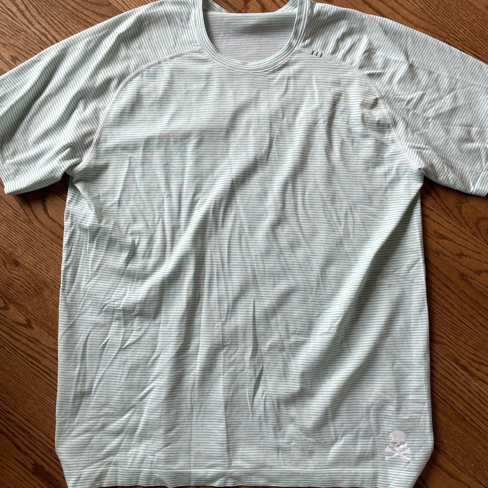 Lululemon Men’s T-Shirt XL